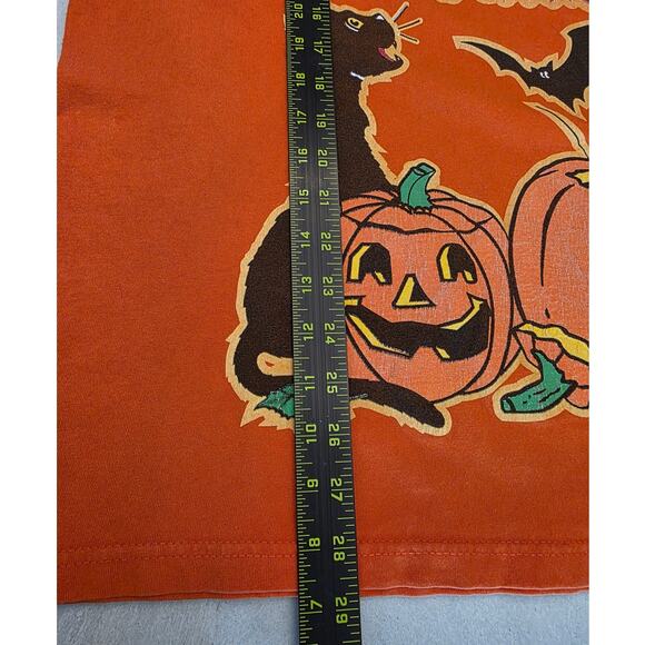 Bobbie Brooks Halloween Graphic Crewneck T-Shirt SZ XL Spooky - Picture 6 of 6